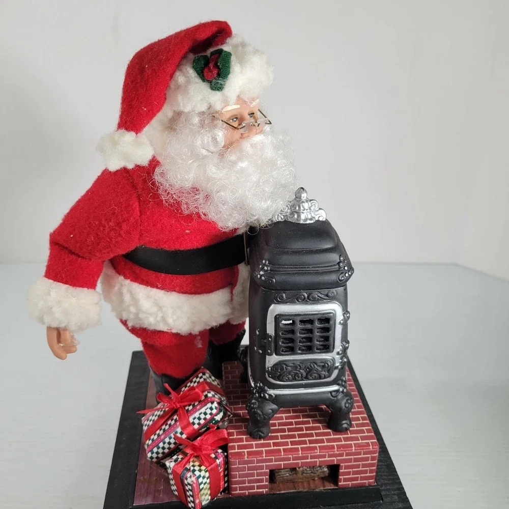 1993 Holiday Creations Vtg Music Lights Santa WoodPotbelly Stove Xmas Grannycore
